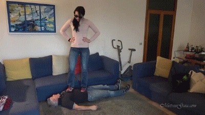 Mistress Gaia – Cockslut Cums In His Pants