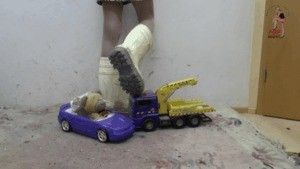 Fucktoy Cars Under Christins Wellies Head View